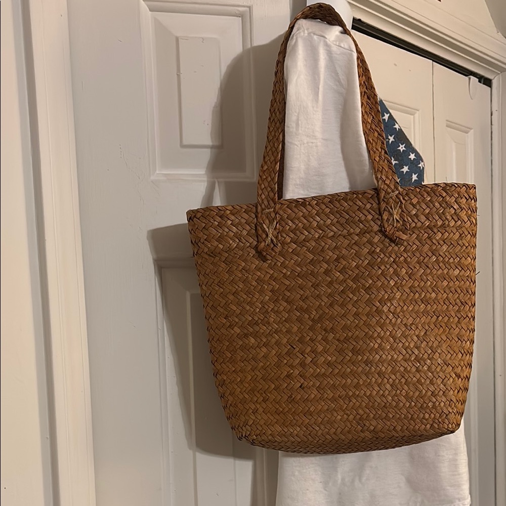 Woven Tan Tote Bag - Picture 1 of 8